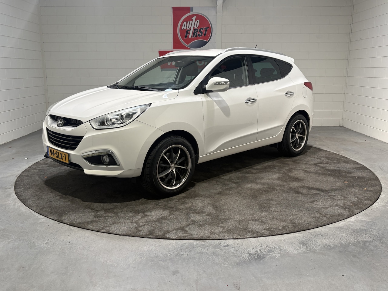 Hyundai ix35 - 2.0i Style Automaat, 18 inch, Cruise, Clima, Trekhaak, Parkeersensoren, Isofix, Prijs incl - AutoWereld.nl
