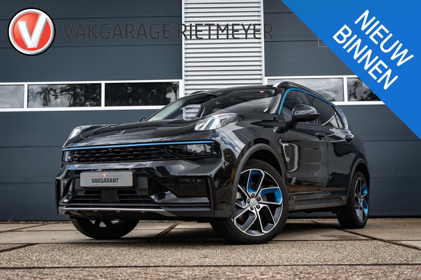 Lynk & Co 01 - 1.5 |Zwarte hemel |Pano |360° |Stoelverw. |ACC - AutoWereld.nl