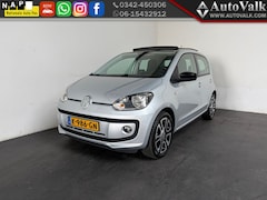 Volkswagen Up! - 1.0 groove up BlueMotion. Pano