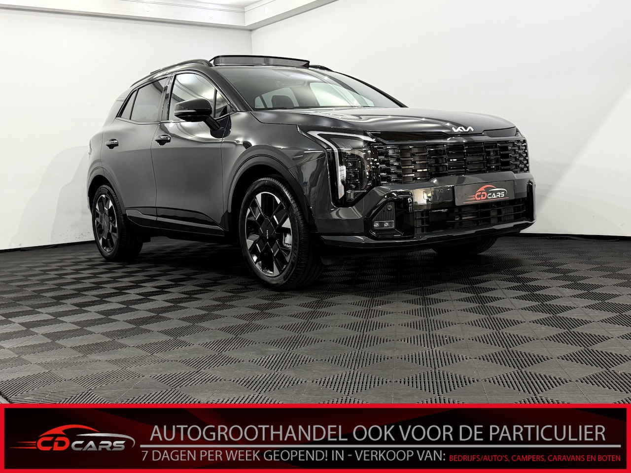 Kia Sportage - 1.6 T-GDi Hybrid GT-PlusLine Nieuwe model Panoramadak, Camera, Half leder, Winterpakket, N - AutoWereld.nl