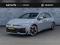 Volkswagen Golf - 1.5 eTSI DSG R-Line Edition | Achteruitrijcamera | Parkeersensoren | ArtVelours | Sportsto