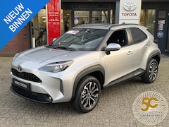 Toyota Yaris Cross - 1.5 Hybrid 130PK DYNAMIC NIEUW OP VOORRAAD STOEL/STUURVERW PARK-SENSOREN BLIND SPOT KEYLES