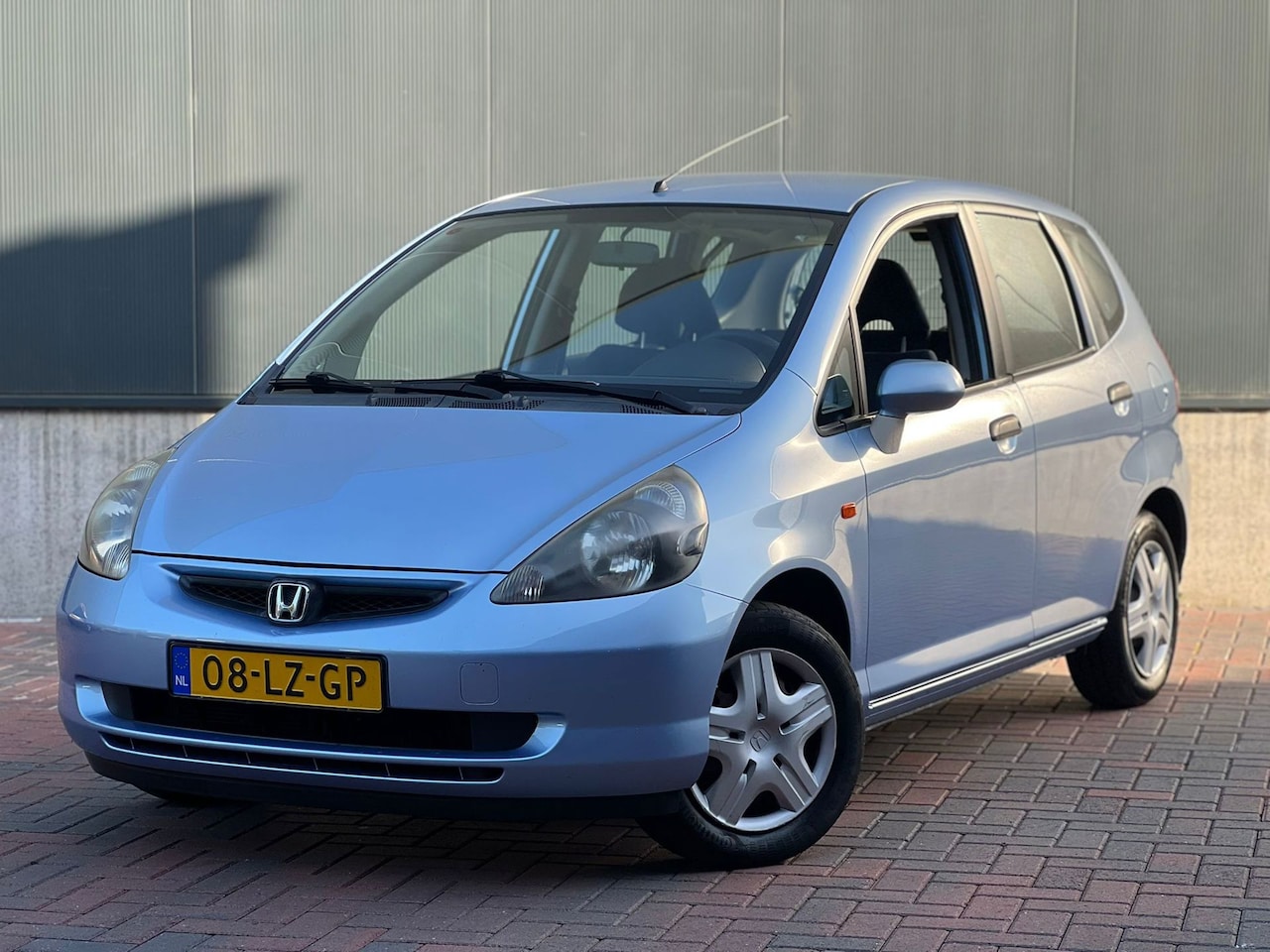 Honda Jazz - 1.4 LS * Automaat * Airco * 5-Deurs * Elek-ramen * 2e Eig * - AutoWereld.nl