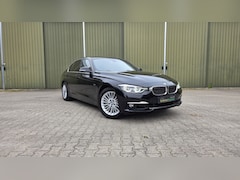 BMW 3-serie - 318i Corp L. Hi Ex