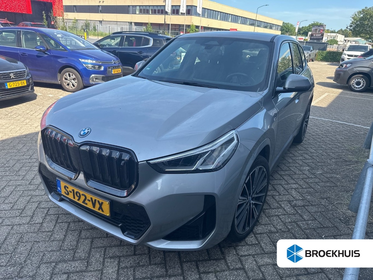 BMW iX1 - xDrive30 67 kWh | M-sport | | Achteruitrijcamera | Apple Carplay/Android Auto|telefooninte - AutoWereld.nl