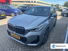 BMW iX1 - xDrive30 67 kWh | M-sport | | Achteruitrijcamera | Apple Carplay/Android Auto|telefooninte