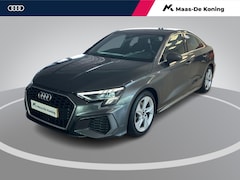 Audi A3 Limousine - 30 TFSI/110PK S edition · Navigatie · Camera + Parkeersensoren · Apple/Android · Garantie