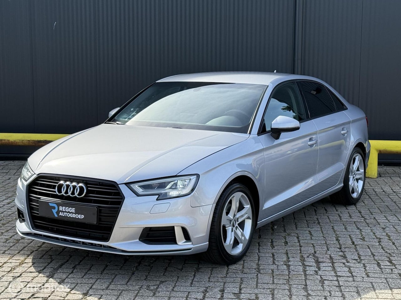Audi A3 Limousine - 1.0 TFSI Sport Lease Edition 1.0 TFSI Sport Lease Edition - AutoWereld.nl