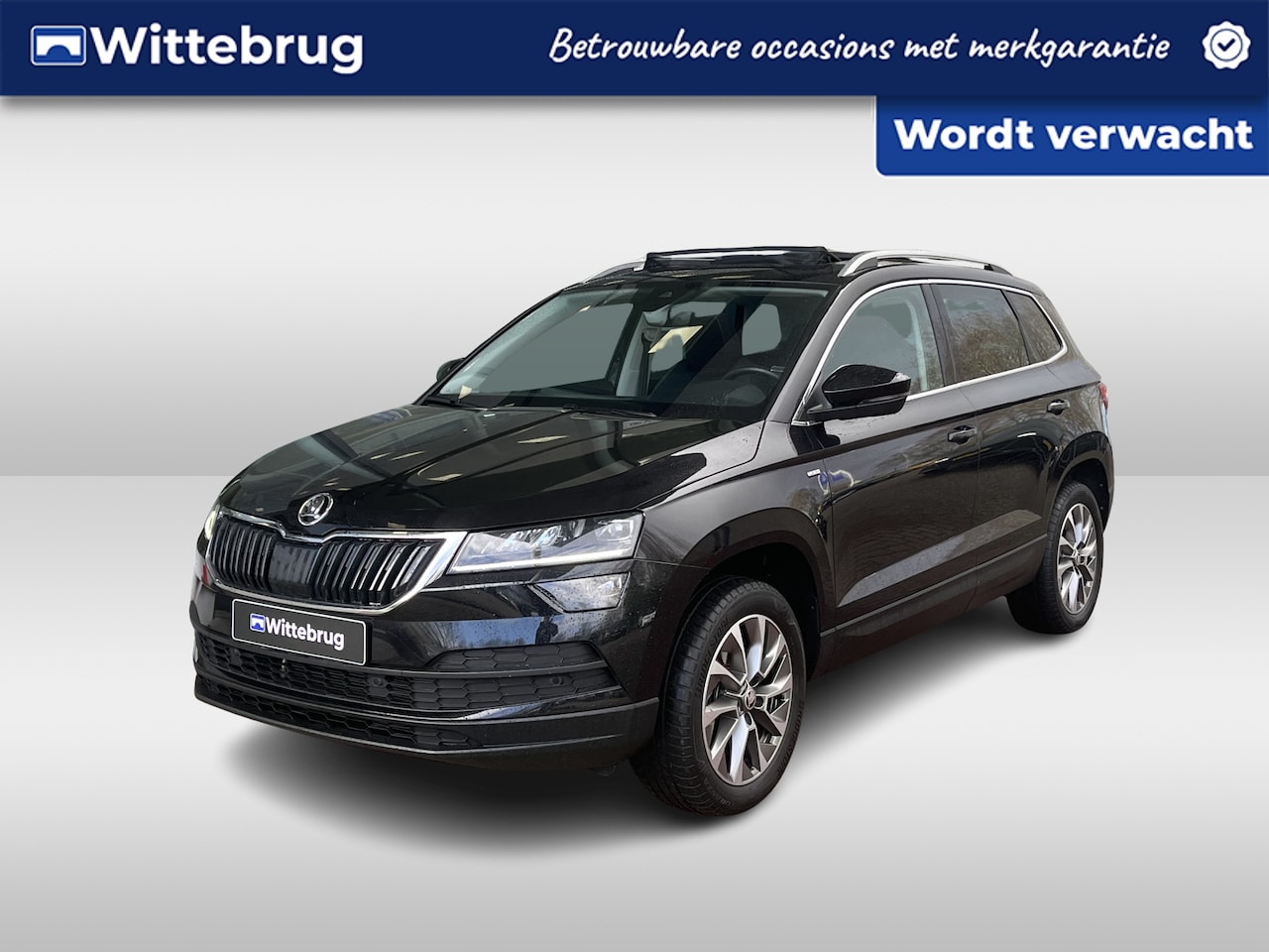 Skoda Karoq - 1.5 TSI ACT Style / Panoramadak / Achteruitrij camera / Led verlichting / Elek Achterklep - AutoWereld.nl