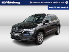 Skoda Karoq - 1.5 TSI ACT Style / Panoramadak / Achteruitrij camera / Led verlichting / Elek Achterklep