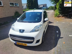 Peugeot 107 - 1.0-12V XS
