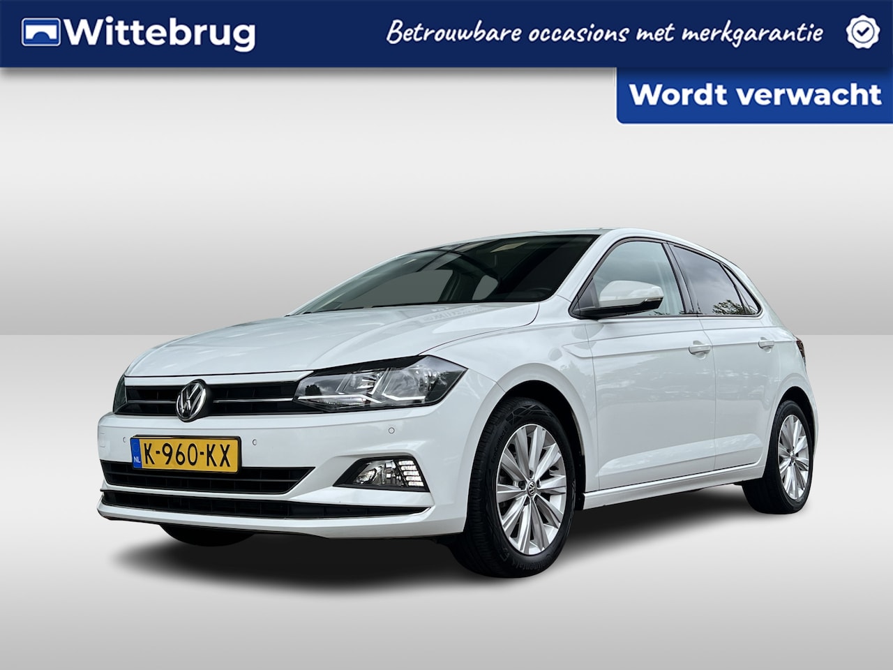 Volkswagen Polo - 1.0 TSI 95pk Highline / Virtual Cockpit / Navigatie / Parkeersensoren V+A / 16'' LMV - AutoWereld.nl