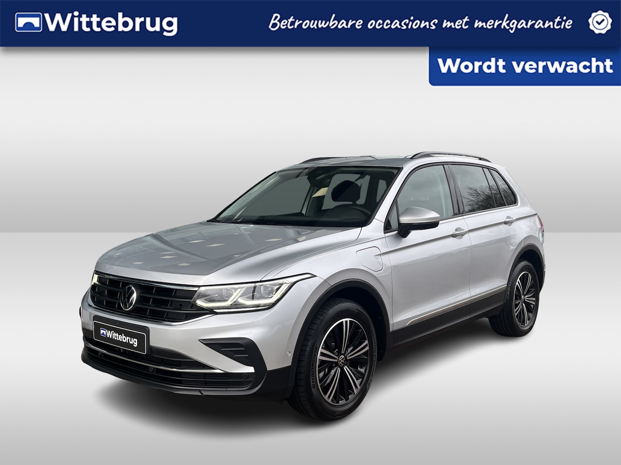 Volkswagen Tiguan - 1.4 TSI eHybrid Style Business / Led Matrix / 360 Camera / Stoel + stuur verwarming / 18'' - AutoWereld.nl