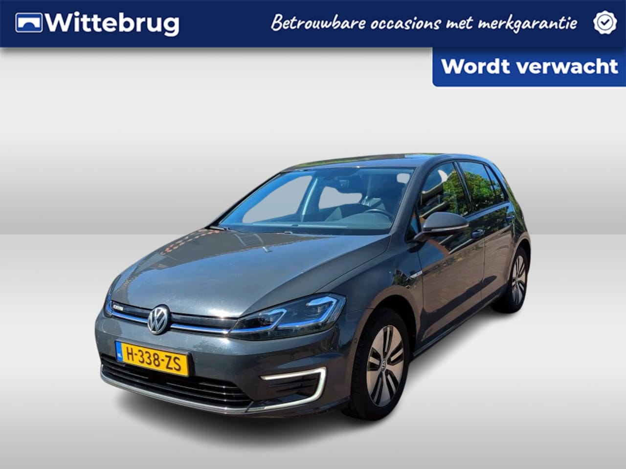 Volkswagen e-Golf - E-DITION / SOH 92%/ PARK. SENSOREN/ DIGITAL DASHBOARD/ CRUISE/ LED/ NAVI/ CLIMA/ 16" LMV - AutoWereld.nl