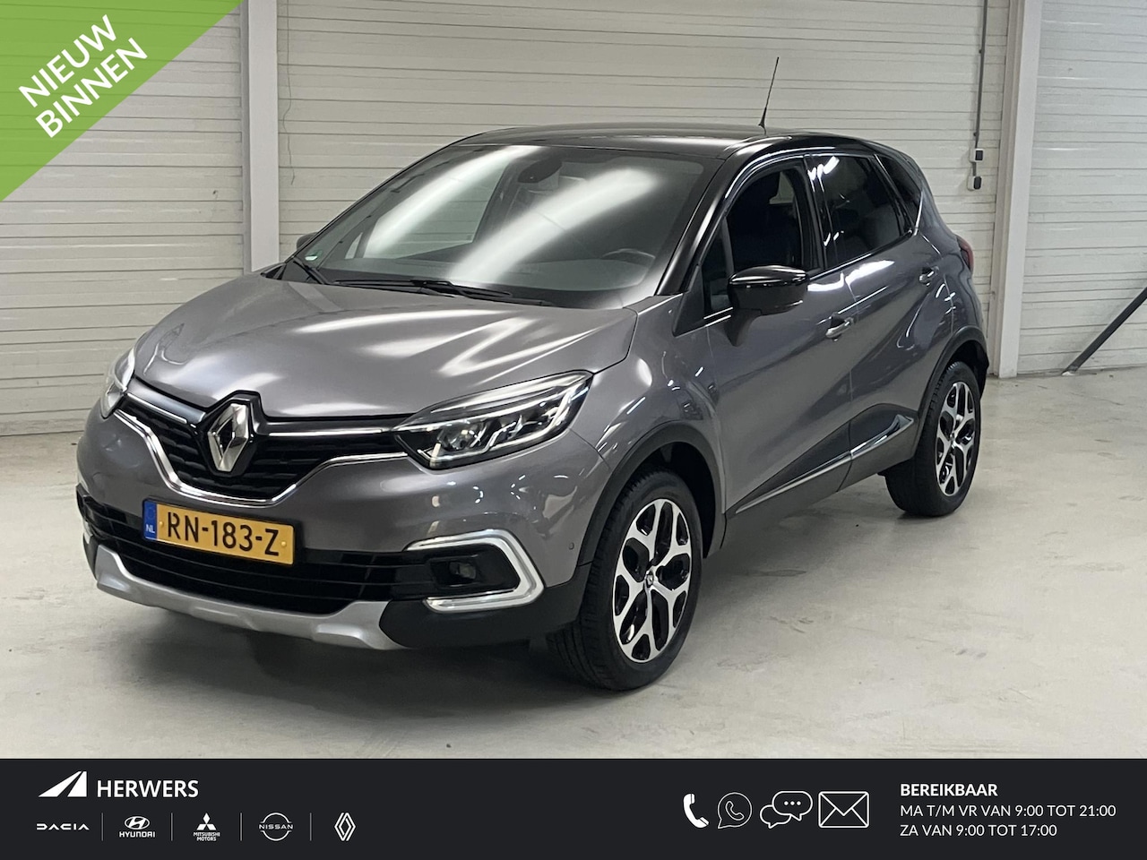 Renault Captur - 0.9 TCe Edition One / Lederen Bekleding / Trekhaak 1200 KG / Navigatie / Climate Control / - AutoWereld.nl