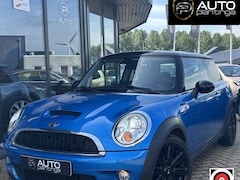 MINI Cooper S - 1.6 174PK | Levering met Nieuwe APK | Stoelverwarming | Bi Xenon | Parkeersensoren | Cruis