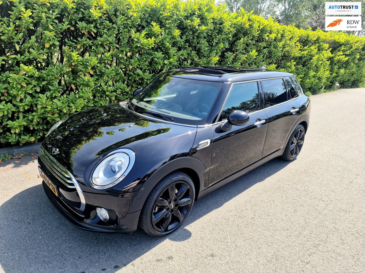 MINI Clubman - 1.5 Cooper Chili Pannodak Automaat - AutoWereld.nl