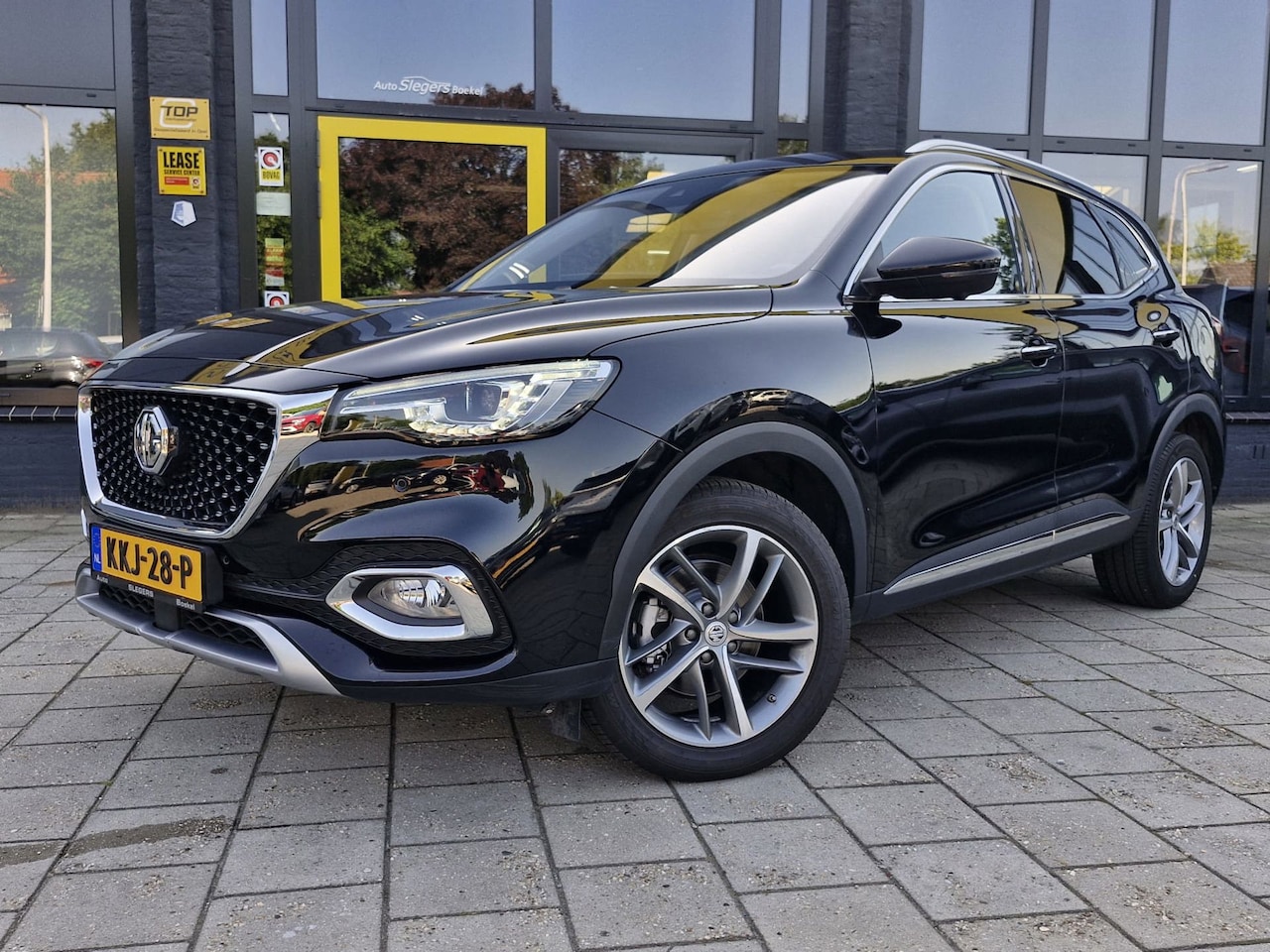 MG EHS - 1.5 TGDI Luxury | Panoramadak | 360 Camera| Bluetooth | Apple Car | Android Auto | Lederen - AutoWereld.nl