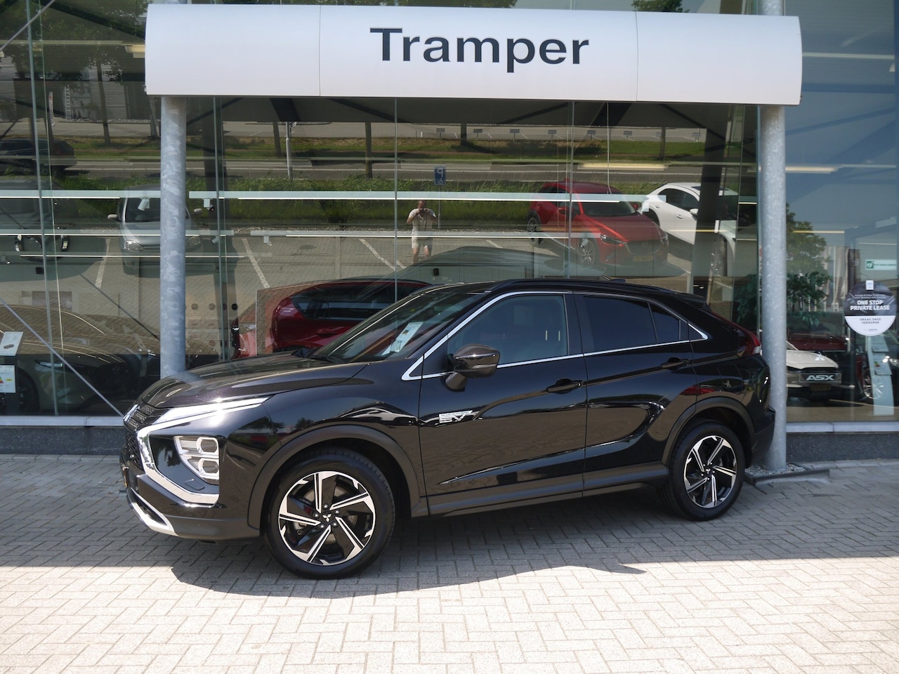 Mitsubishi Eclipse Cross - 2.4 PHEV First Edition|Rijklaar - AutoWereld.nl