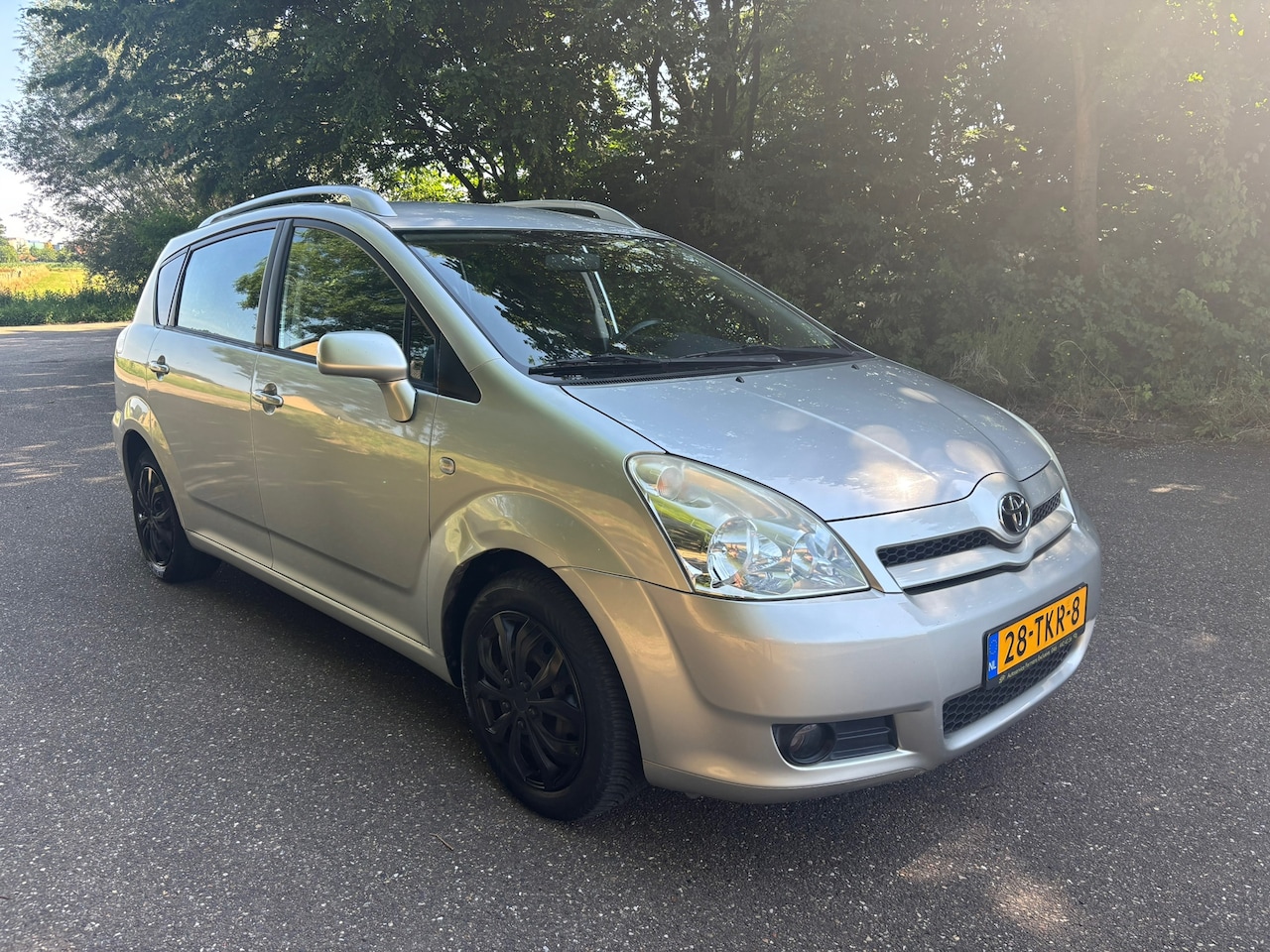 Toyota Verso - 1.8 VVT-i Executive 7pers. | Aut. | Airco | APK 02-2027! - AutoWereld.nl