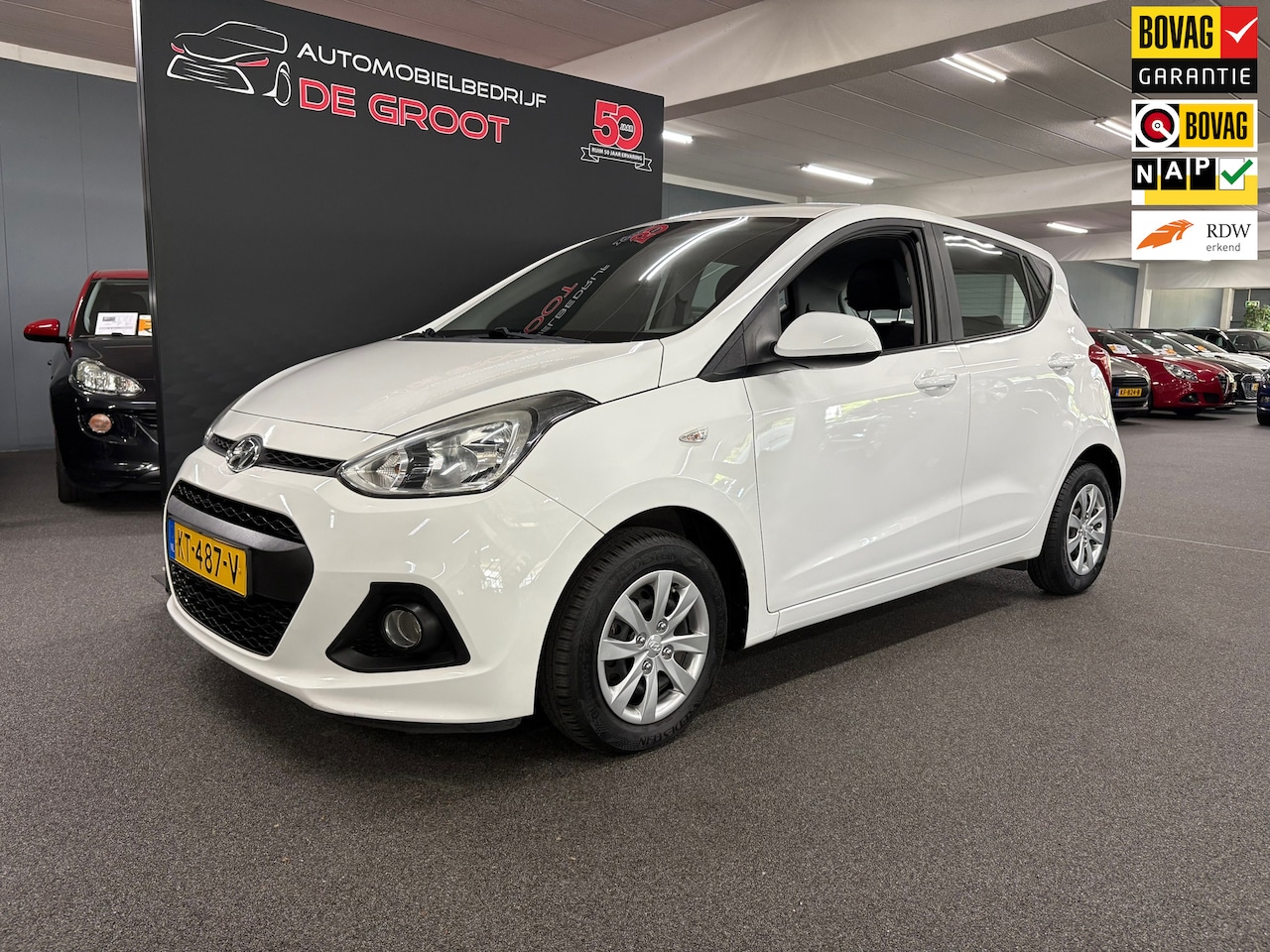 Hyundai i10 - 1.0i i-Motion Comfort/ NL auto/ Airco/ Cruise control/ Elektrische ramen - AutoWereld.nl