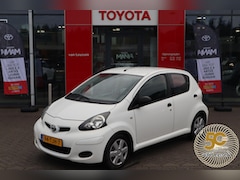 Toyota Aygo - 5-DEURS AIRCO LAGE-KMSTAND AIRCO RADIO