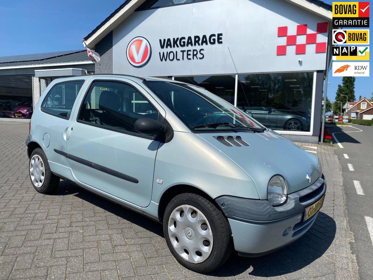 Renault Twingo - 1.2 Authentique NIEUWE APK/ MEENEEMPRIJS - AutoWereld.nl