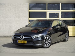 Mercedes-Benz A-klasse - 180 Automaat Business Line BJ2022 Lmv 16" | Led V+A | Pdc | Achteruitrijcamera | Navi | Vi