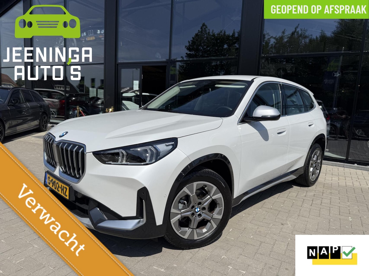 BMW X1 - sDrive18i|Leer|Camera|Navi|NAP - AutoWereld.nl