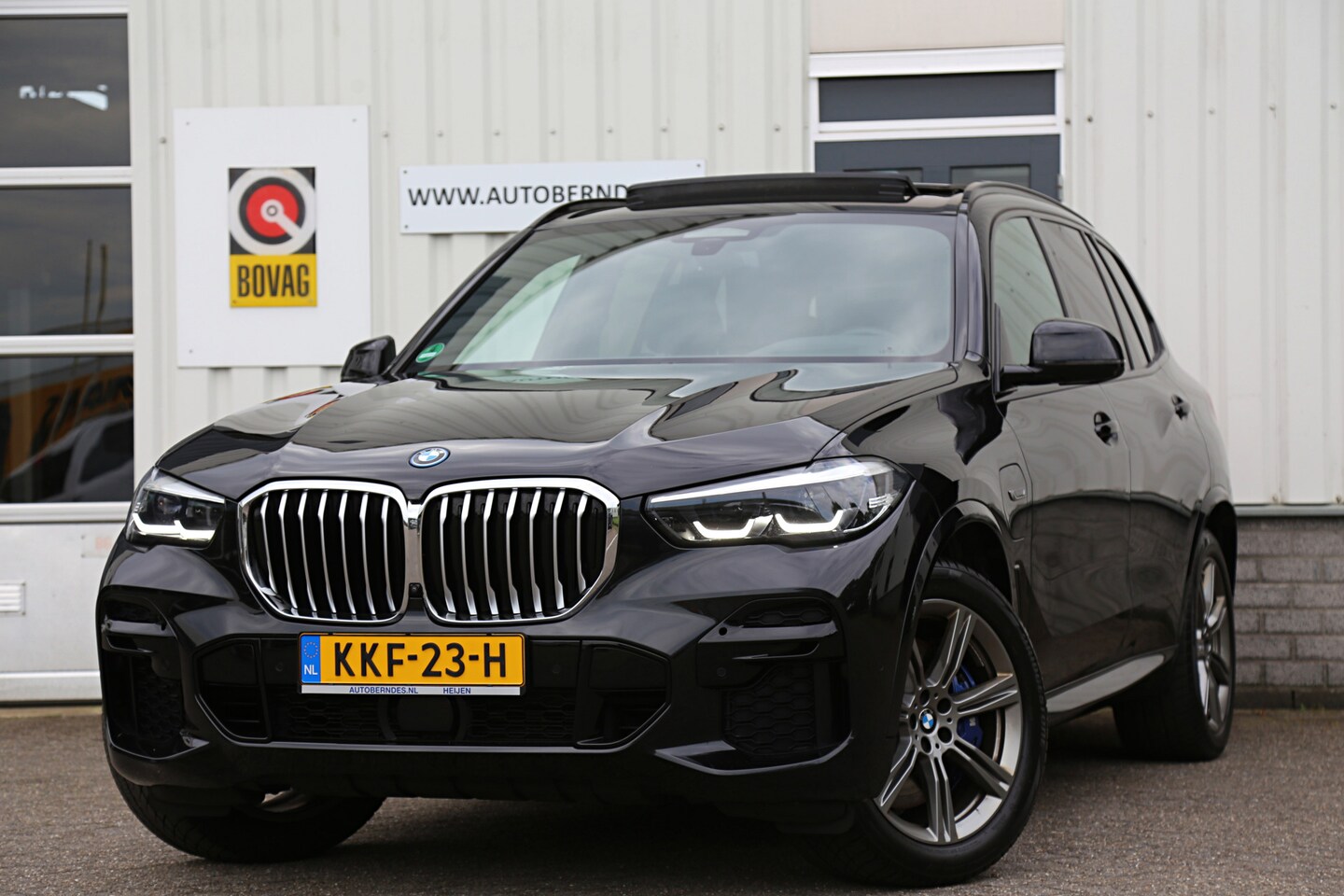 BMW X5 - xDrive45e M-Sport*Black Sapphire!*Perfect BMW Onderh.*Pano/CoPilot/360/HUD/H&K/LED/Caring - AutoWereld.nl