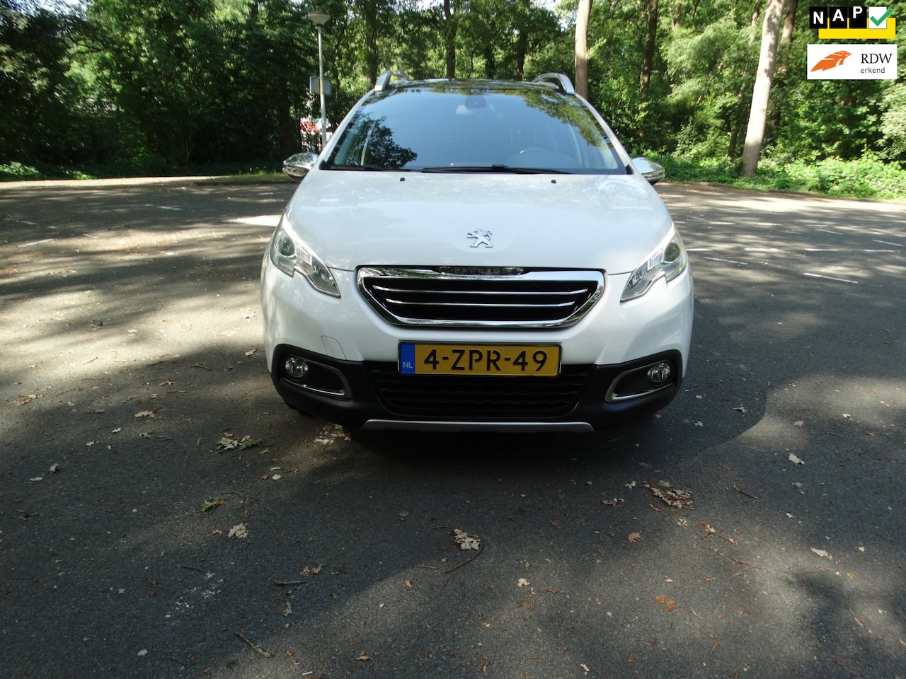 Peugeot 2008 - 1.2 PureTech Crossway - AutoWereld.nl