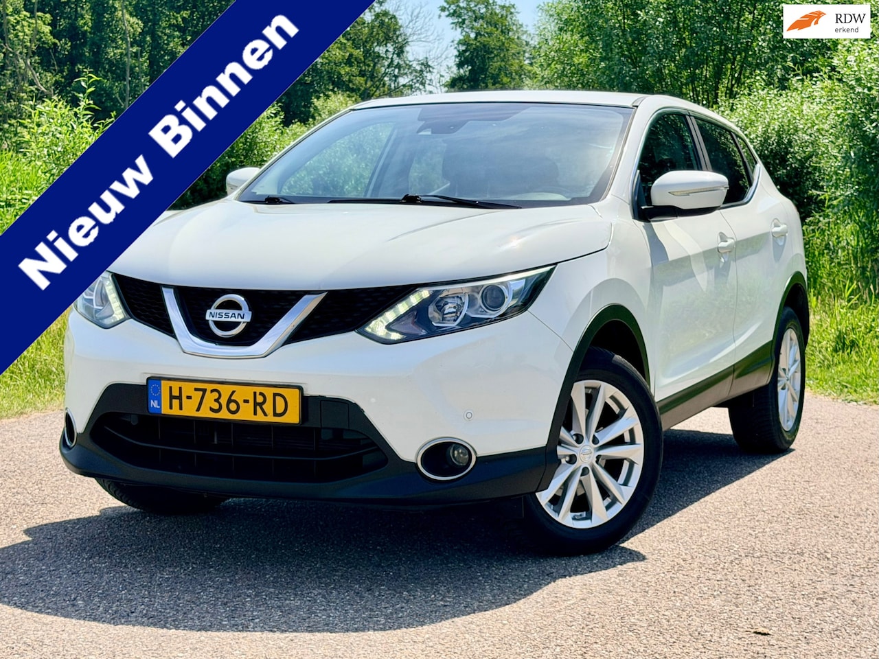 Nissan Qashqai - 1.2 Connect Edition Clima Navi Stoelverwarming Cruise Control Lmv Camera - AutoWereld.nl