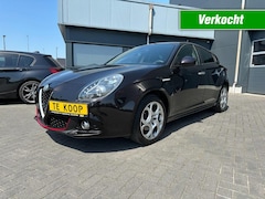 Alfa Romeo Giulietta - 1.4 Turbo Sport Collezione Navigatie