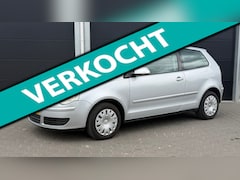 Volkswagen Polo - 1.4-16V Trendline/Airco/E.ramen/Apk/Netjes