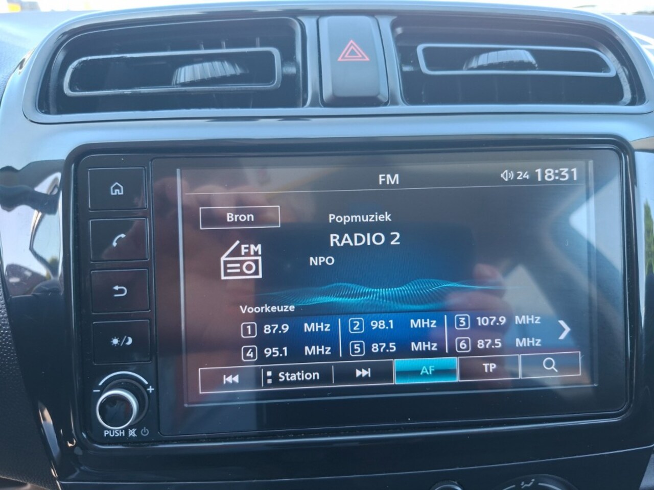 Mitsubishi Space Star - 1.2 Cool + RADIO DAB/AIRCO/ELEC.RAMEN VOOR/ELEC.SPIEGELS/CV