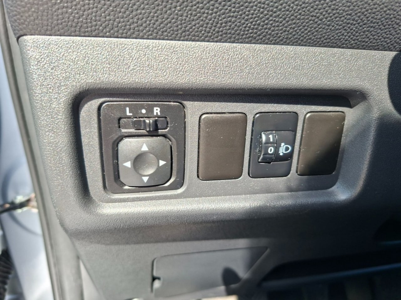Mitsubishi Space Star - 1.2 Cool + RADIO DAB/AIRCO/ELEC.RAMEN VOOR/ELEC.SPIEGELS/CV