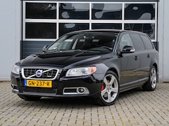 Volvo V70 - 2.0 T5 240pk Summum | R-design | Leder | Xenon | Climate control | Cruise control | Trekha