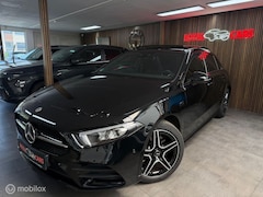 Mercedes-Benz A-klasse - 250 e AMG Line| Pano|Ambiance|ACC|A.Camera
