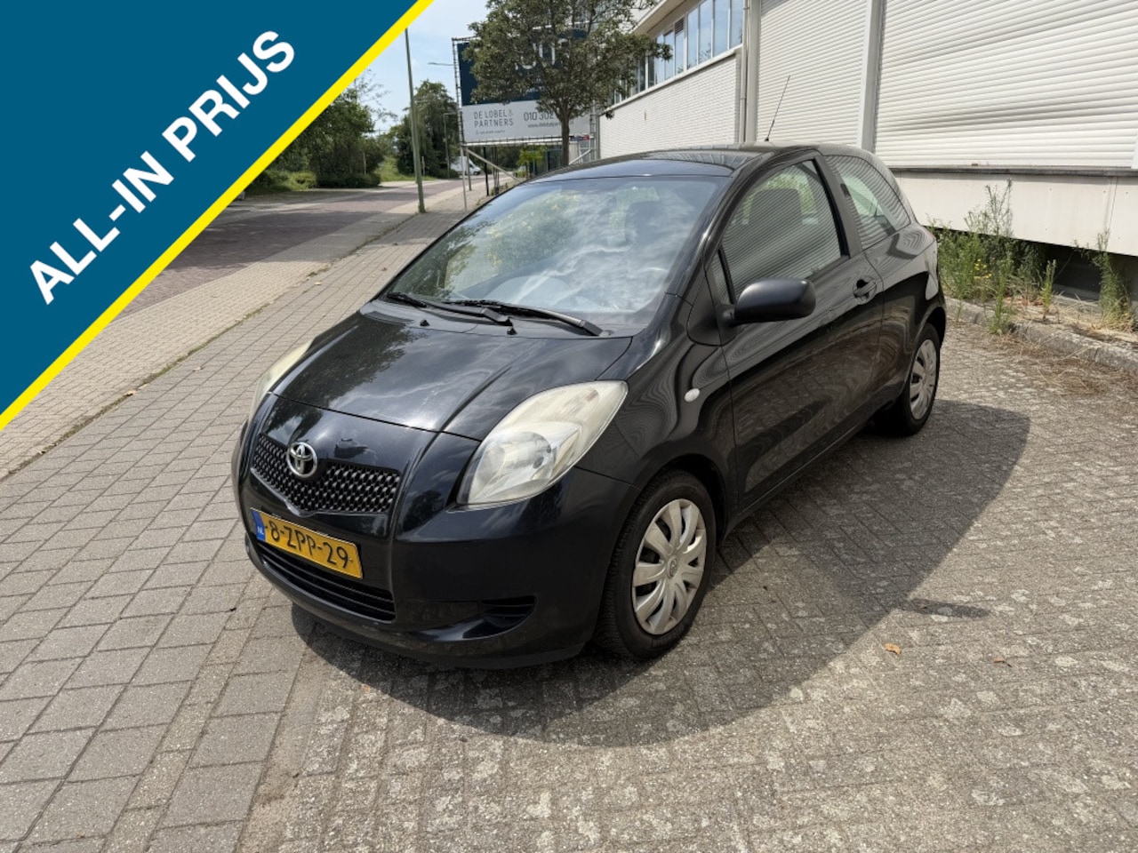 Toyota Yaris - 1.3 VVT-i Terra 1.3 VVTi Terra - AutoWereld.nl