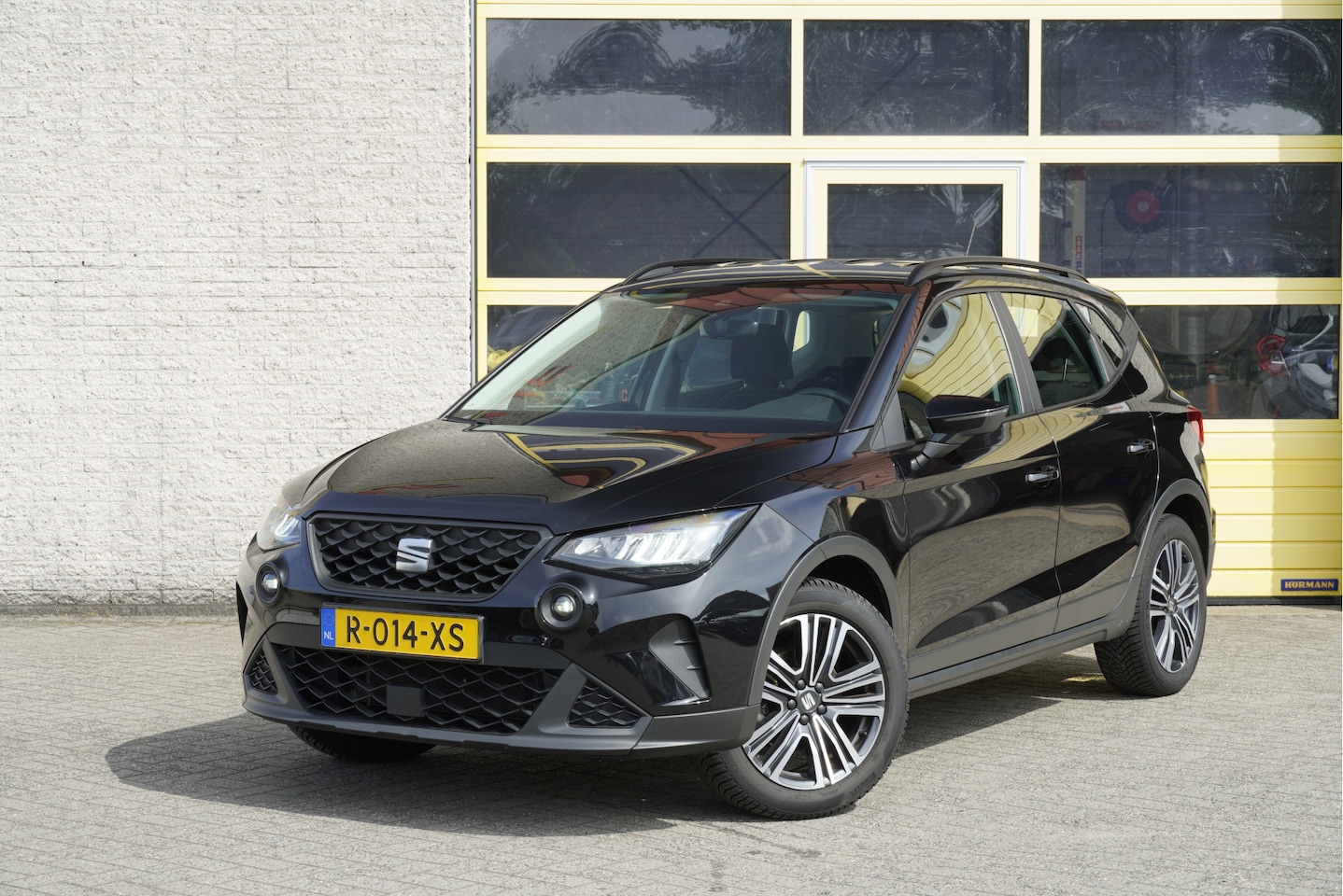 SEAT Arona - 1.0 TSI Style BJ2022 Lmv 17" | Led | Pdc | App-Connect | Climate control | Cruise control - AutoWereld.nl