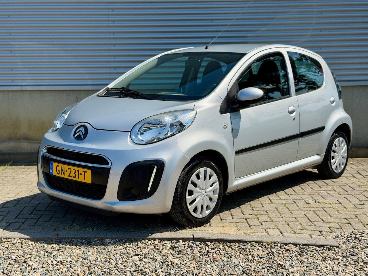 Citroën C1 - 1.0 Tendance automaat 5 Deurs [ 2e eig, APK t/m 22 06 2027 ] - AutoWereld.nl