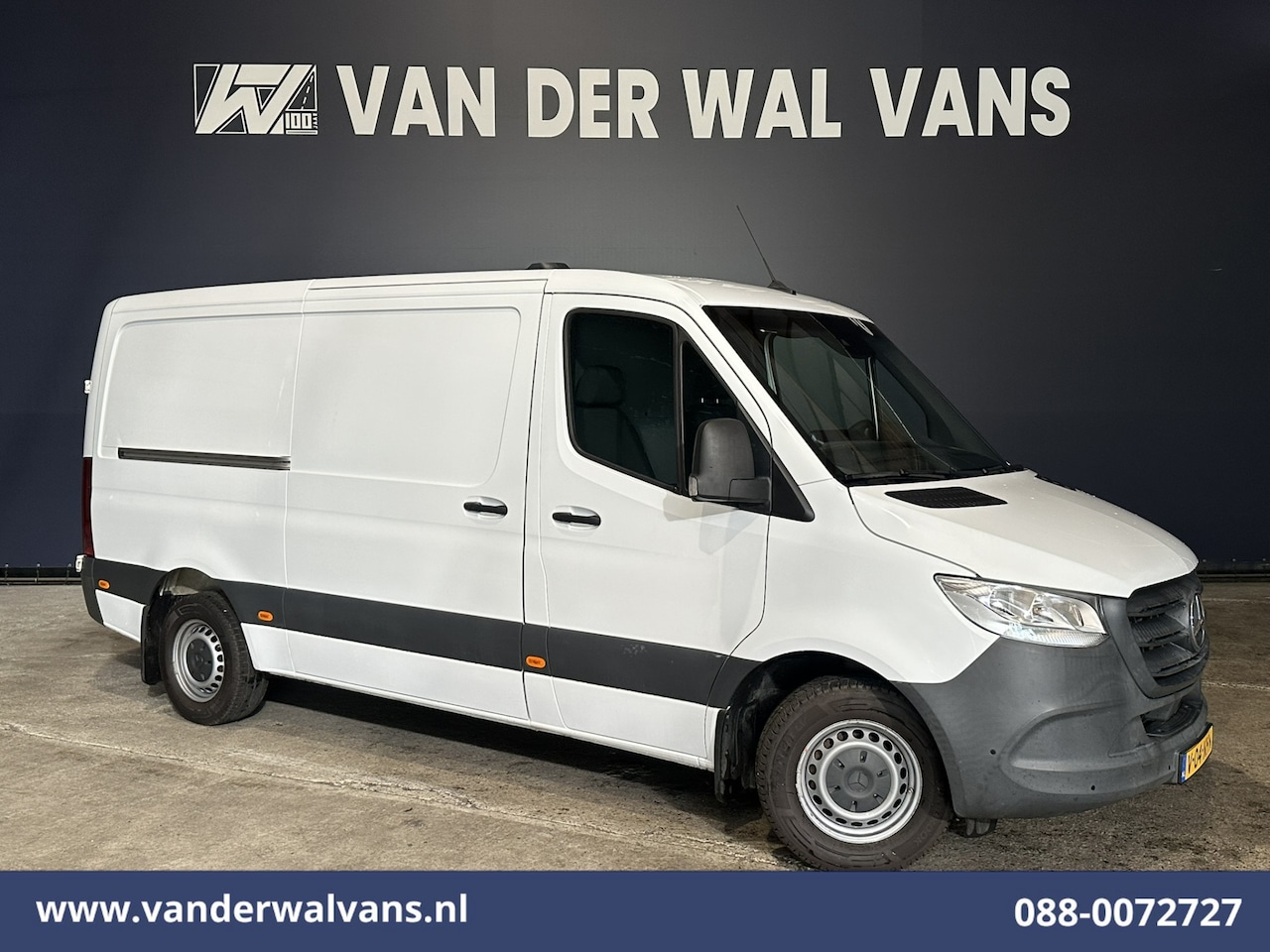 Mercedes-Benz Sprinter - 317 CDI 170pk L2H1 Euro6 Airco | Camera | Navigatie | Apple Carplay | Cruisecontrol Androi - AutoWereld.nl