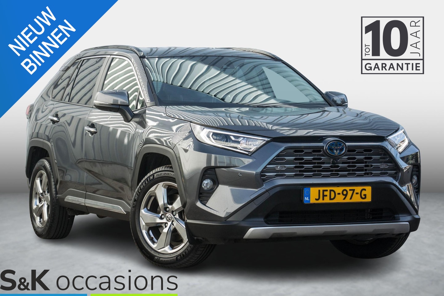 Toyota RAV4 - 2.5 Hybrid Executive JBL Leder - AutoWereld.nl