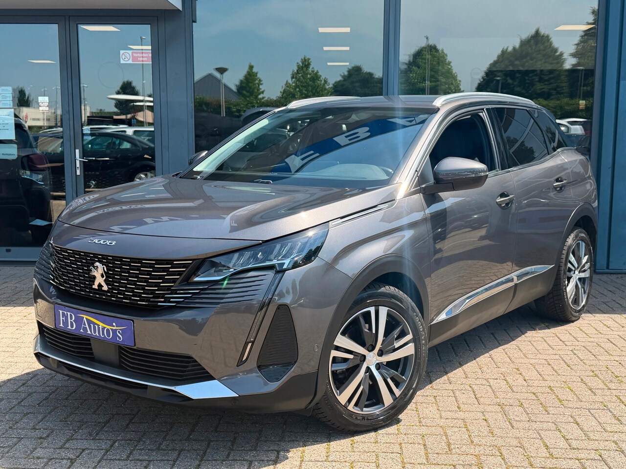 Peugeot 3008 - 1.2 PureTech Allure Airco Lmv Navi Cruise Camera - AutoWereld.nl