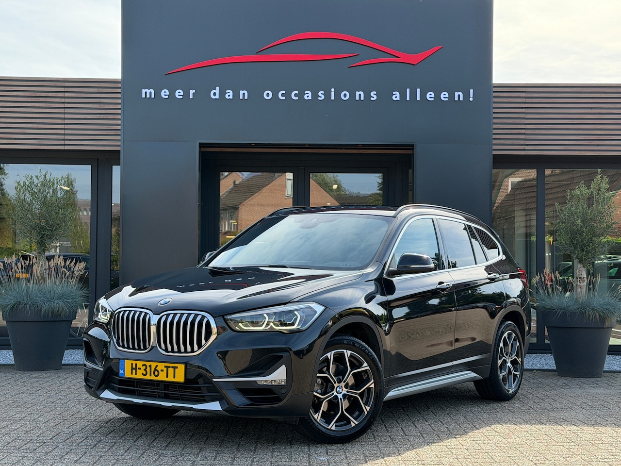 BMW X1 - SDRIVE18I Trekhaak-Head up-Stoelverwarming - AutoWereld.nl