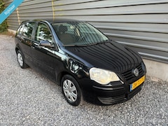 Volkswagen Polo - 1.4-16V Airco|Elek Pakket|Nw Apk|Lage KM|