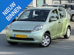 Daihatsu Sirion 2 - 1.3-16V Comfort Nieuwe apk bij aflevering
