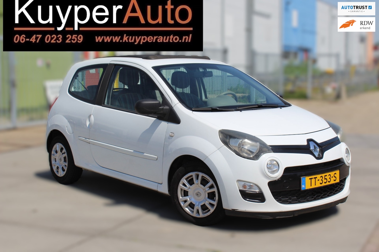 Renault Twingo - 1.2 16V Authentique ELEKR VOUWDAK AIRCO CRUISE - AutoWereld.nl