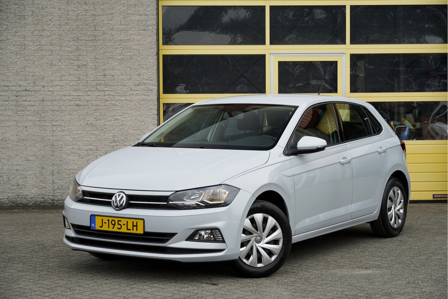 Volkswagen Polo - 1.0 TSI 5drs Comfortline BJ2020 Led | App-Connect | Airco | Cruise control | Getint glas - AutoWereld.nl