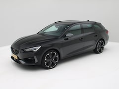 CUPRA Leon Sportstourer - 1.4 e-Hybrid VZ Business 245pk / 19'' / Carplay / Adapt. cruise / Navi / Origineel NL